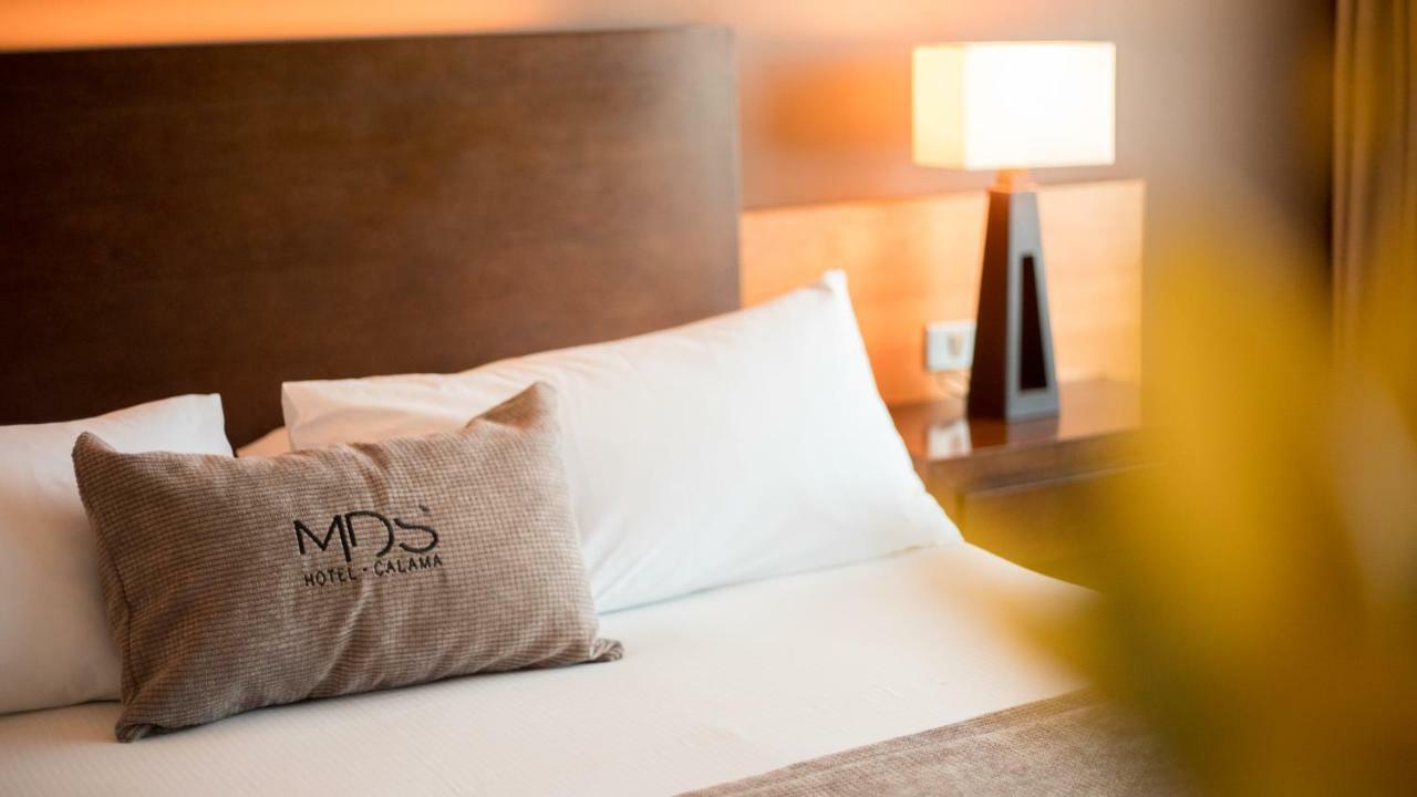 Mds Hotel Калама Екстер'єр фото A room at MDS