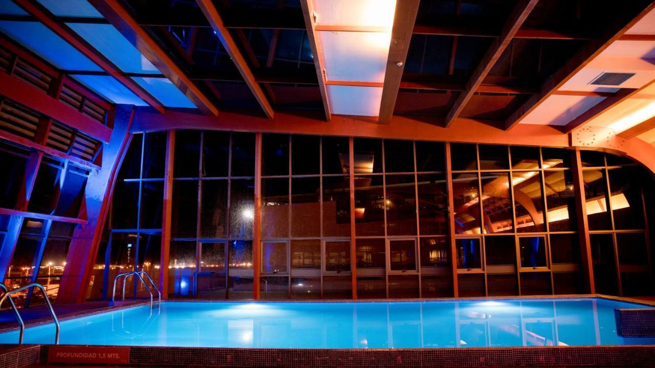 Mds Hotel Калама Екстер'єр фото The pool at the hotel