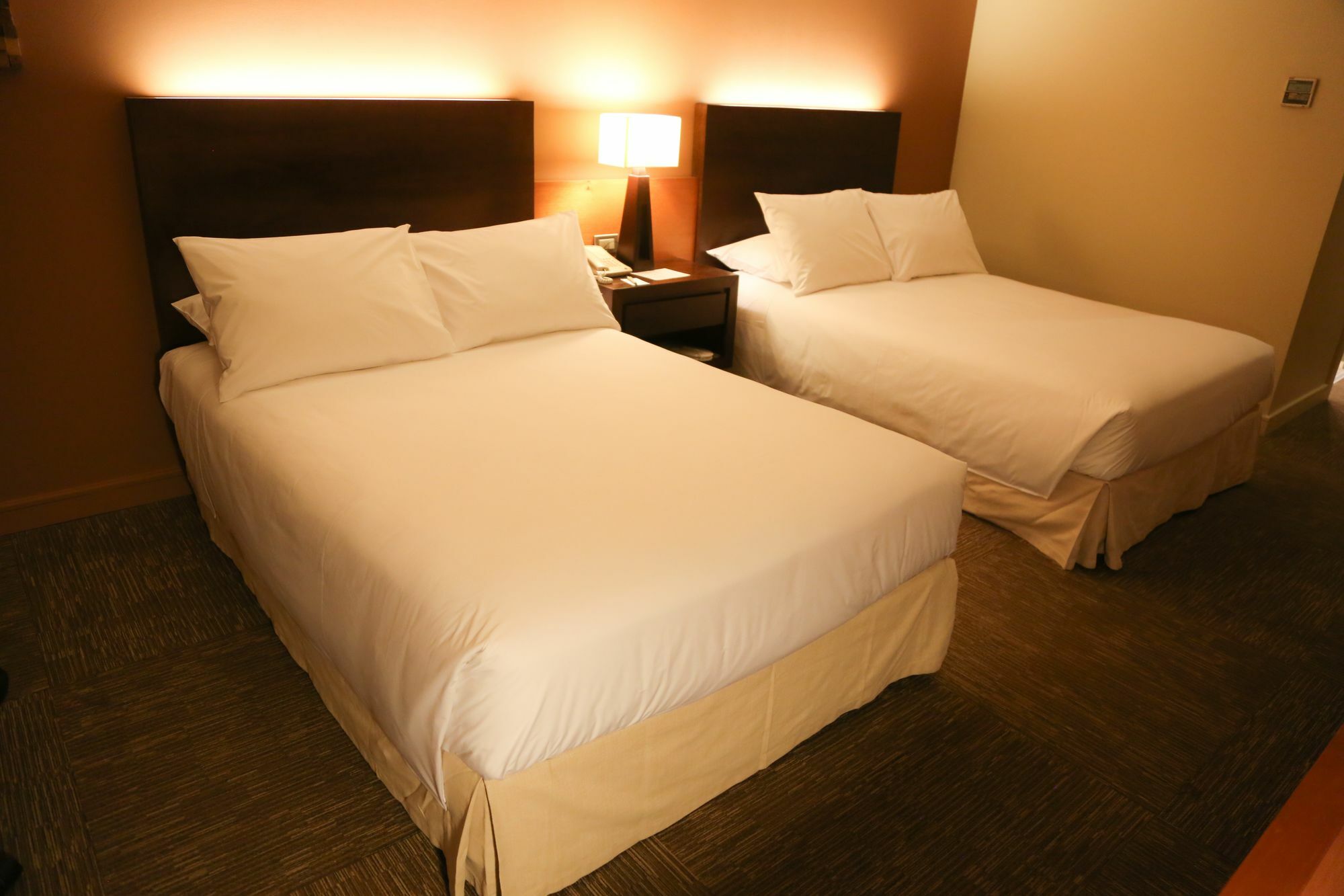Mds Hotel Калама Екстер'єр фото Two beds