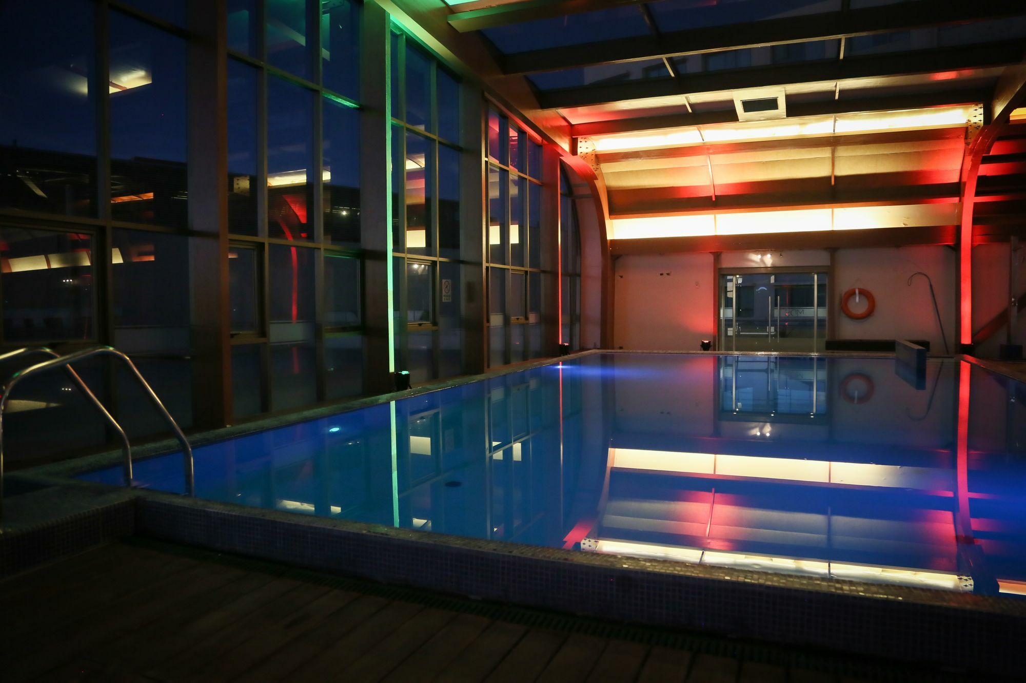 Mds Hotel Калама Екстер'єр фото The pool at the 101 Skybar